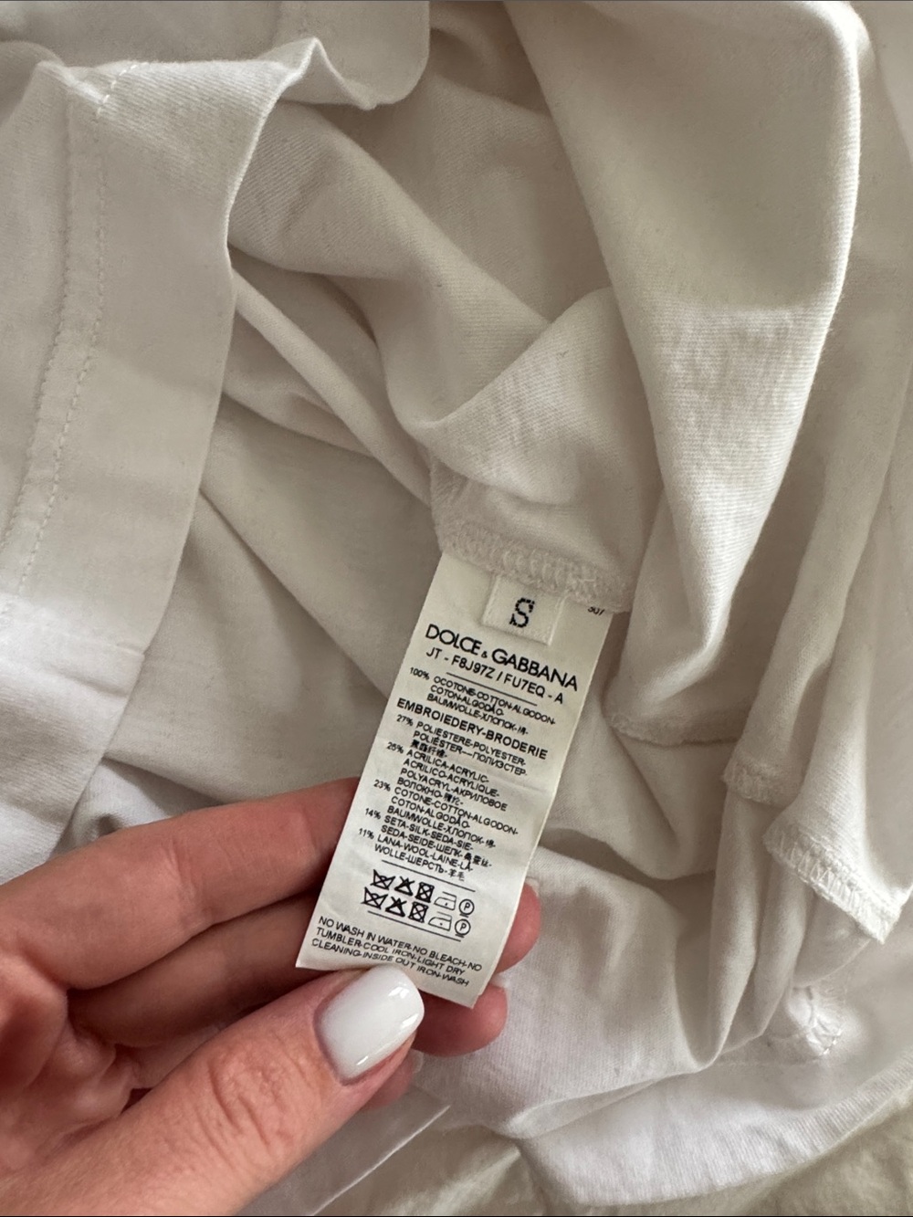 Dolce & Gabbana White Crewneck Tee with Black Logo Tabs & Red Heart - Picture 6 of 7